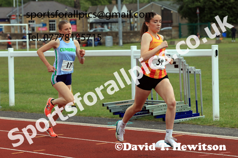 Middle Distance, 2026 Northern Schools Inter Counties, Wentworth, Hexham. Photo: David T. Hewitson/Sports for All Pics